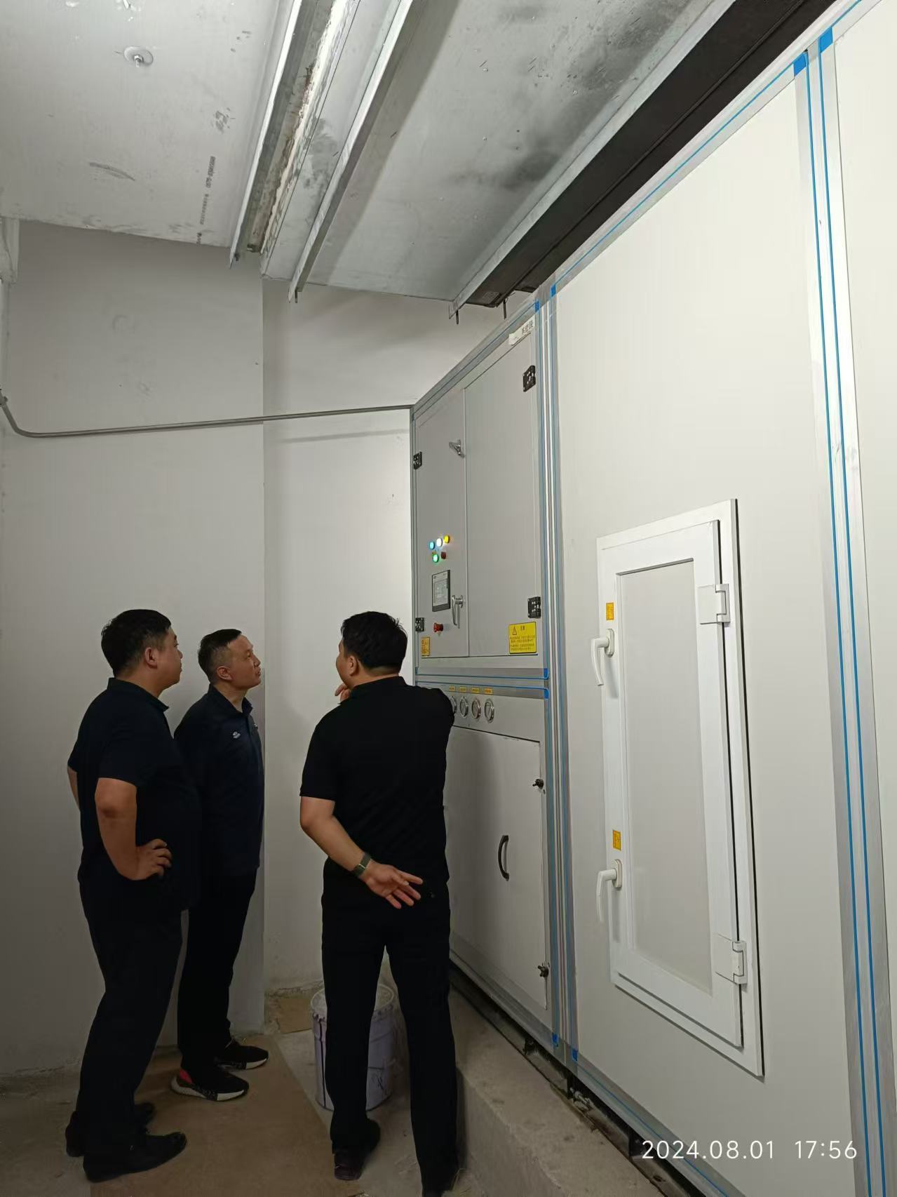 室内泳池为什么要安装恒温控制系统?