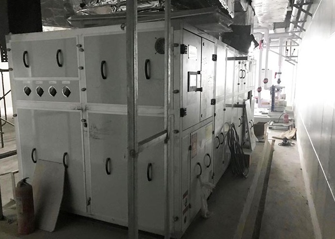 恒温游泳池水处理加热设备需要多少费用？
