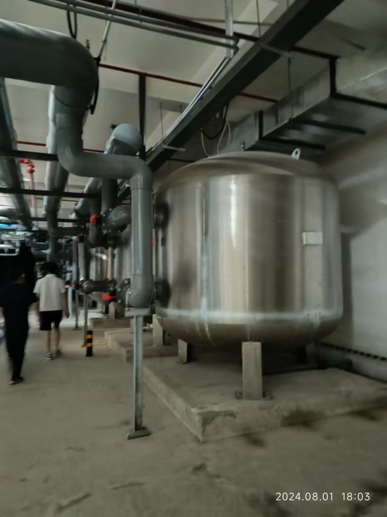 游泳池过滤砂缸什么时候要换砂？